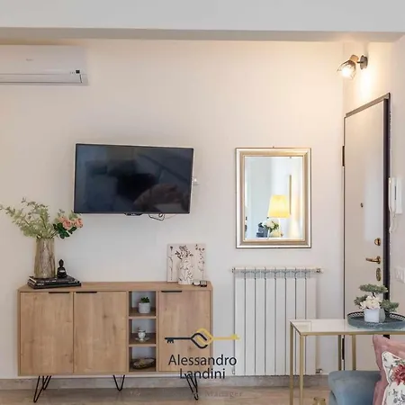 Casa Lorena Centralissimaparking Privato Daire *
