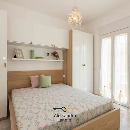 Casa Lorena Centralissimaparking Privato Daire Diano Marina